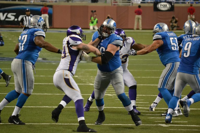 George Plimpton’s Bestseller Chronicles Detroit Lions’ Unconventional Journey through Tryouts